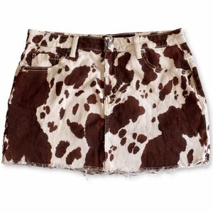Cowprint Denim Mini Skirt Distressed Hem 5 pocket Cowgirl Vibes M (8-10)